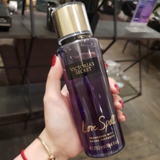 Xịt thơm toàn thân Victoria's Secret Love spell 250 ml
