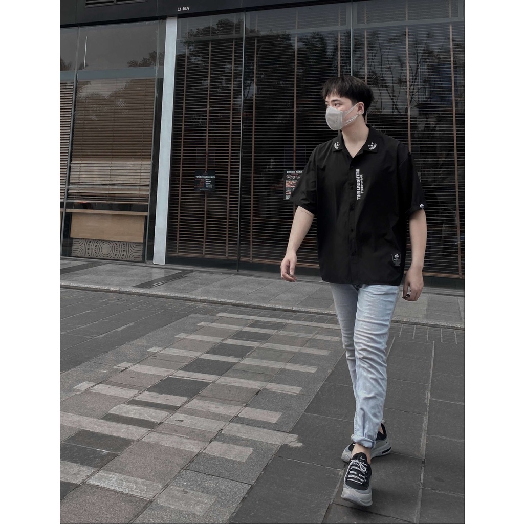 LAUGHTER EMBROIDERED SHIRT - SƠ MI THÊU LOGO BASIC | BigBuy360 - bigbuy360.vn