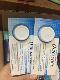 2 que thử thai Quicktick chính hãng