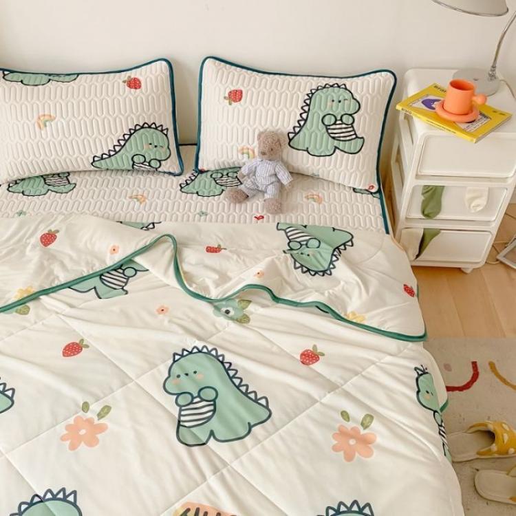 Bộ Thảm Trải Giường Bằng Cao Su Lụa Mát Có Thể Gấp Gọn Tiện Lợi