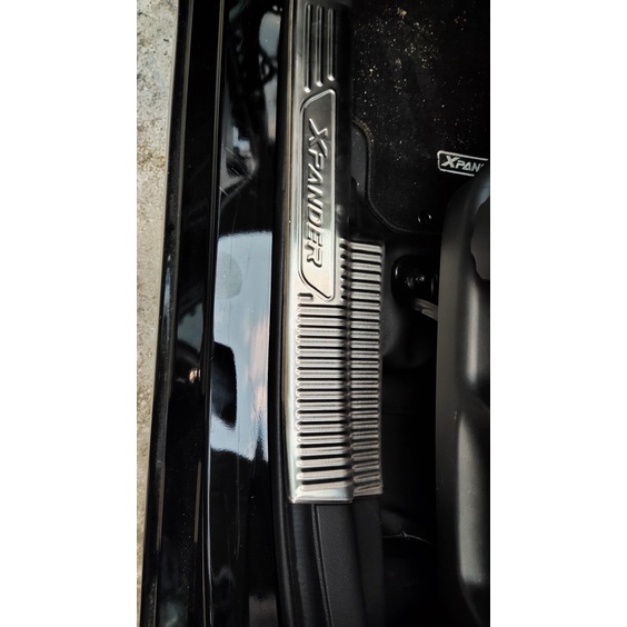 Ốp bậc Xpander 2019 - 2023  inox cao cấp