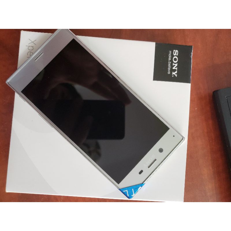 điện thoại Sony Xperia XZ ram 3G/32G mới Chính Hãng, chiến PuBg/Free Fire mướt | BigBuy360 - bigbuy360.vn