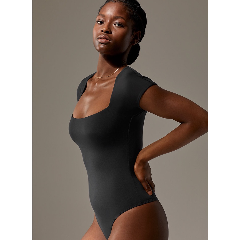 [2022 RESTOCK] Bodysuit cổ thuyền Babaton Contour cổ vuông 81274 | WebRaoVat - webraovat.net.vn