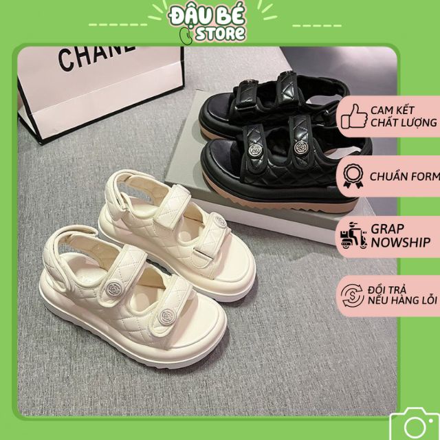 Dép Sandal Nữ Xăng Đan Đế Xuồng Quai Ngang Hoạ Tiết Trần Trám Đế Cao 4cm Có Quai Dán Điều Chỉnh Kiểu Dáng Hàn Quốc - D11
