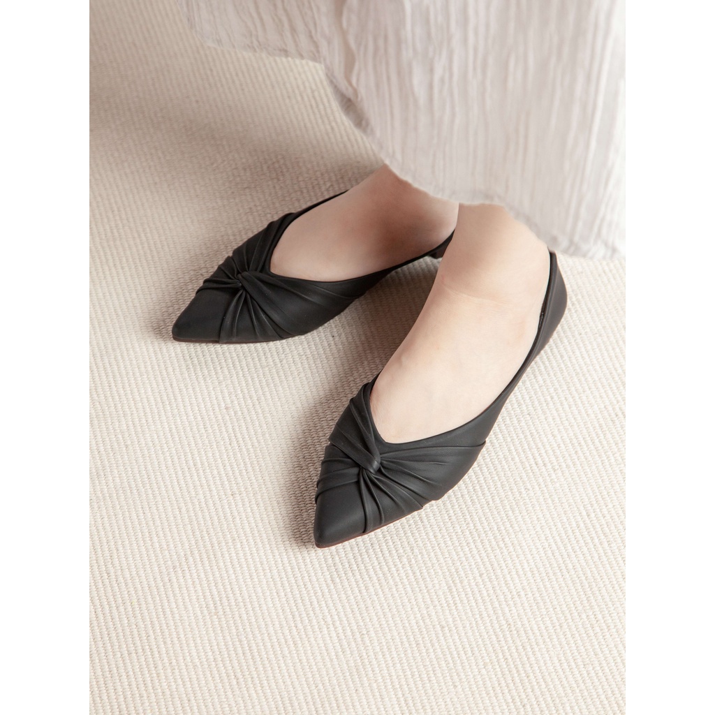 [Form nhỏ] Giày Búp Bê Đế Mềm Nơ Xoắn Pixie X717