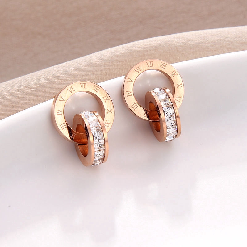 Khuyên Tai Titan Thiết Kế Độc Đáo Cá Tính Cho Nữ