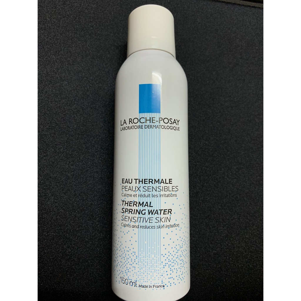 La Roche-Posay Thermal Spring Water (150 ml): Nước khoáng giúp làm dịu da và bảo vệ da.