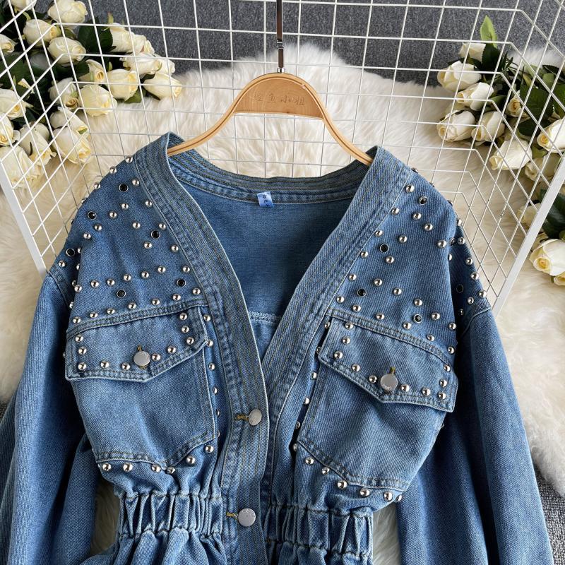 Áo Khoác Denim Đính Hạt Kim Cương Dáng Rộng Phong Cách Công Nghiệp Mùa Thu Cho Nữ