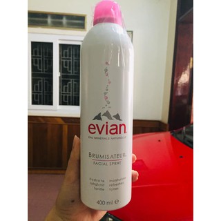 set xịt khoáng + kem chống nắng