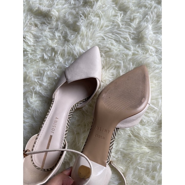 Giày mũi nhọn nữ 37