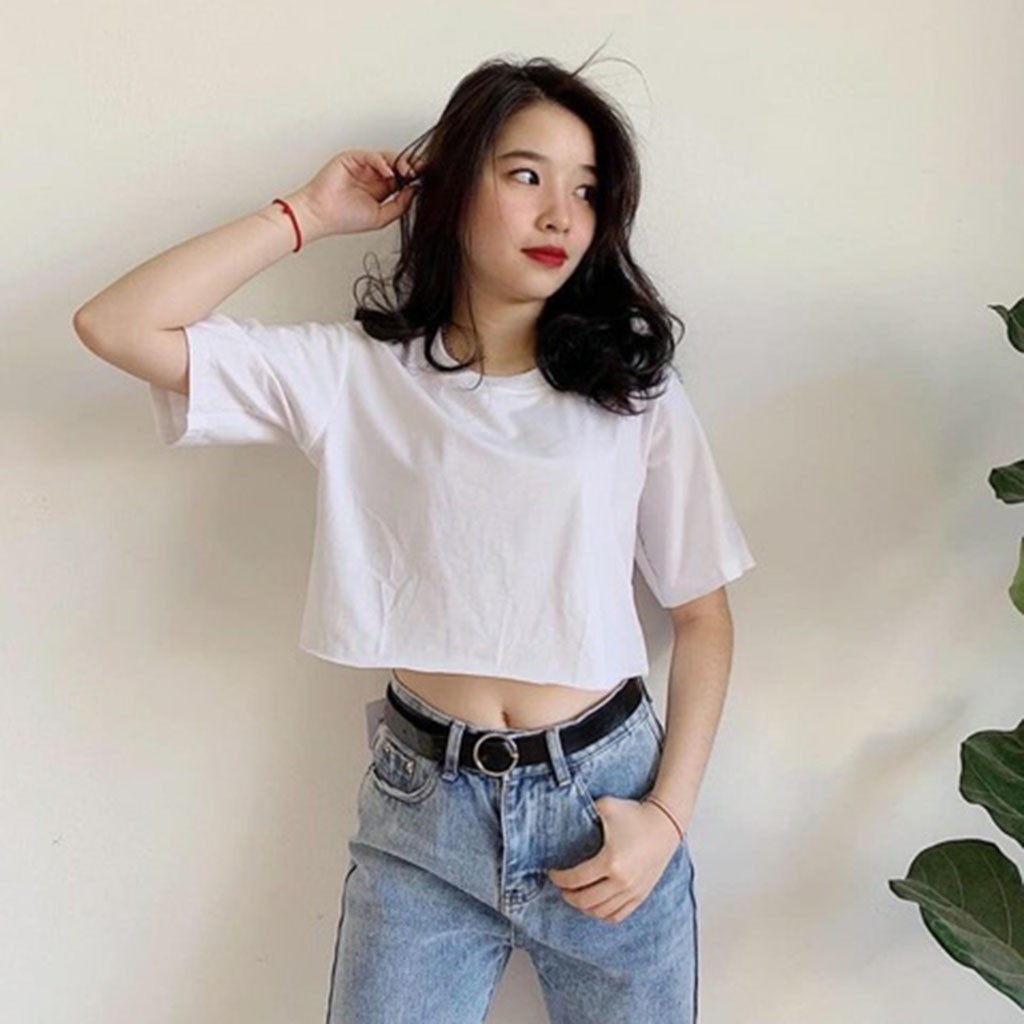 Áo Thun Cổ Tròn Croptop 2 Màu Trắng Và Đen - 711