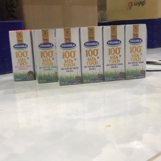 Lốc 4 hộp Sữa Tươi Tiệt Trùng Vinamilk 180ml