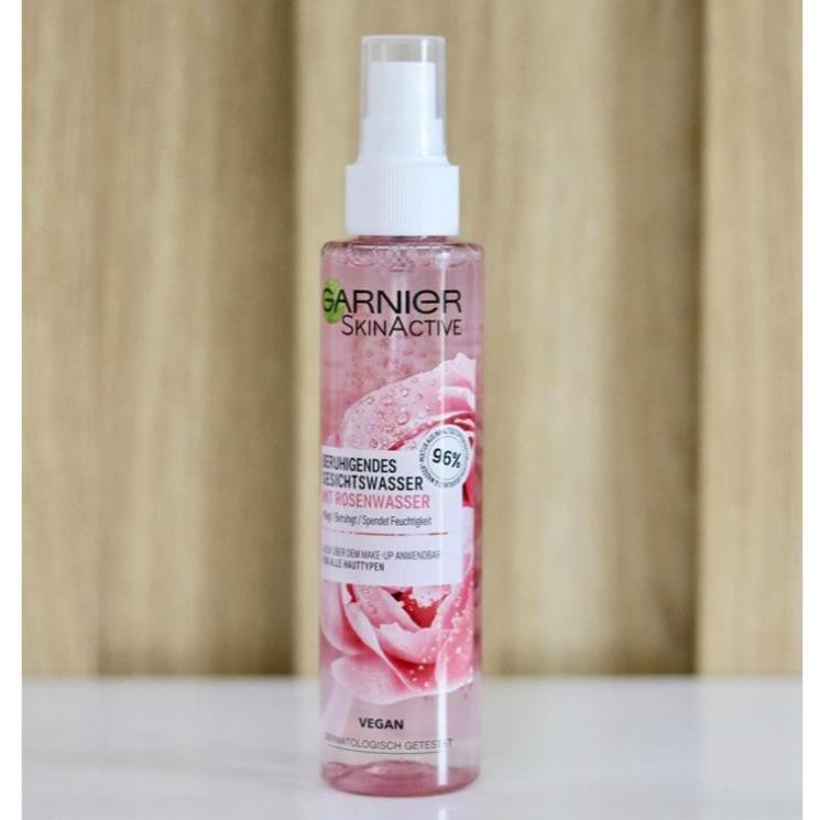 [HÀNG ĐỨC] Nước hoa hồng dạng xịt Garnier Skin active CHUẨN