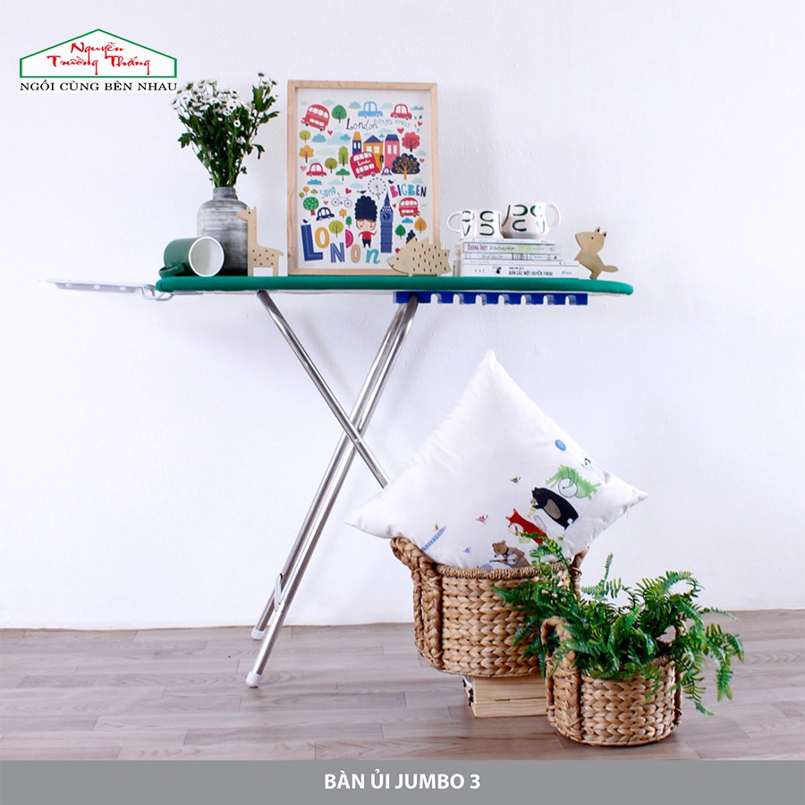 Bàn để ủi quần áo dạng đứng Jumbo 3 Nguyễn Trường Thắng - TẶNG (Bình xịt nước) | Jumbo 3 Ironing board