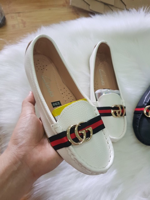 Giày moca giày mọi nữ kẻ đỏ dáng cơ bản | BigBuy360 - bigbuy360.vn