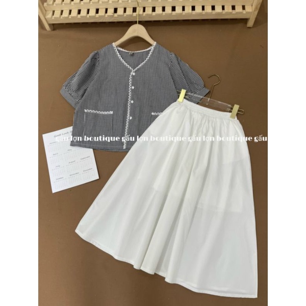 set áo cổ v kẻ đen chân váy xòe ulzzang