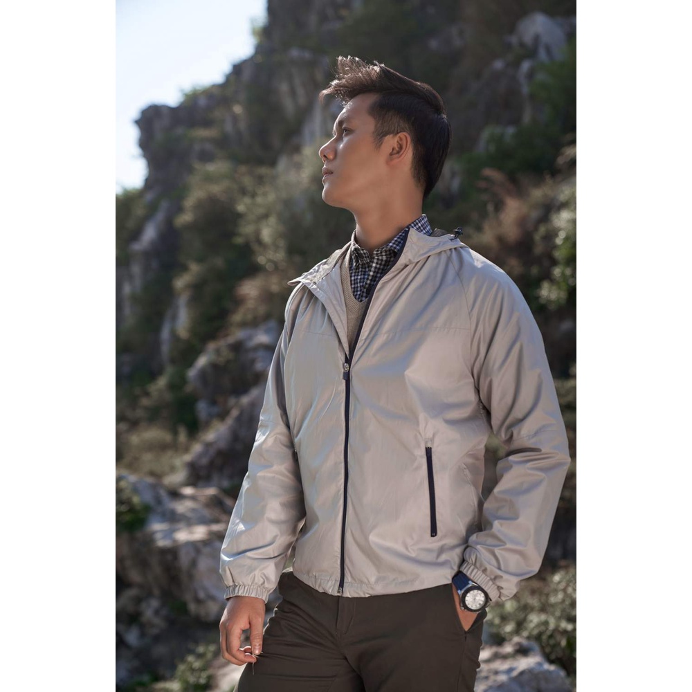 Áo jacket nam 2 lớp DGCs kiểu dáng thời trang màu ghi nhã nhặn, chất vải gió giữ ấm cơ thể tốt WAJK1911M-M1