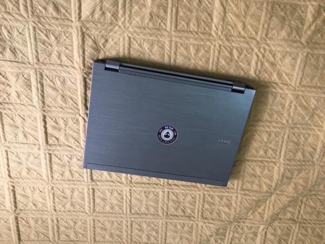 Laptop Dell 6410 i5 mạnh mẽ thời trang doanh nhân | BigBuy360 - bigbuy360.vn