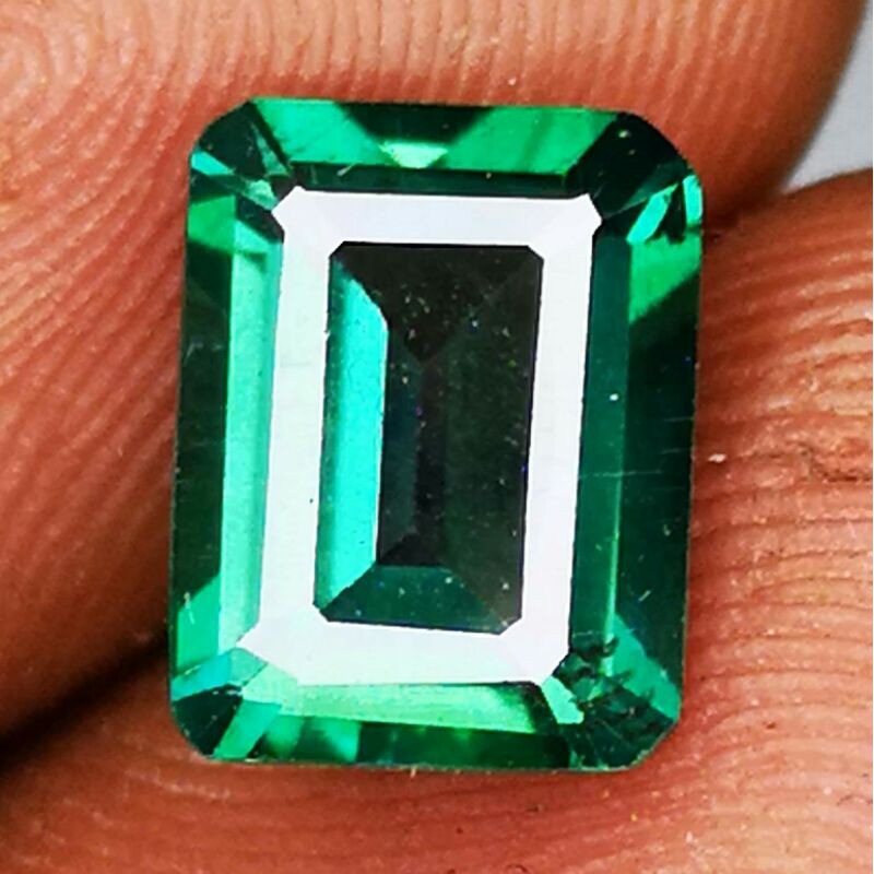 Nhẫn Đính Đá Topaz Và Bát Giác Màu Xanh Lá Cây Tự Nhiên