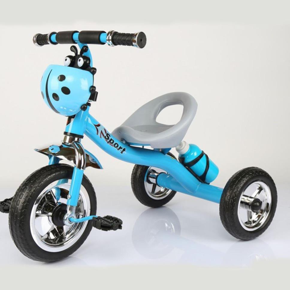 Xe đạp bọ rùa 3 bánh đáng yêu cho bé có kèm bình nước tiện lợi