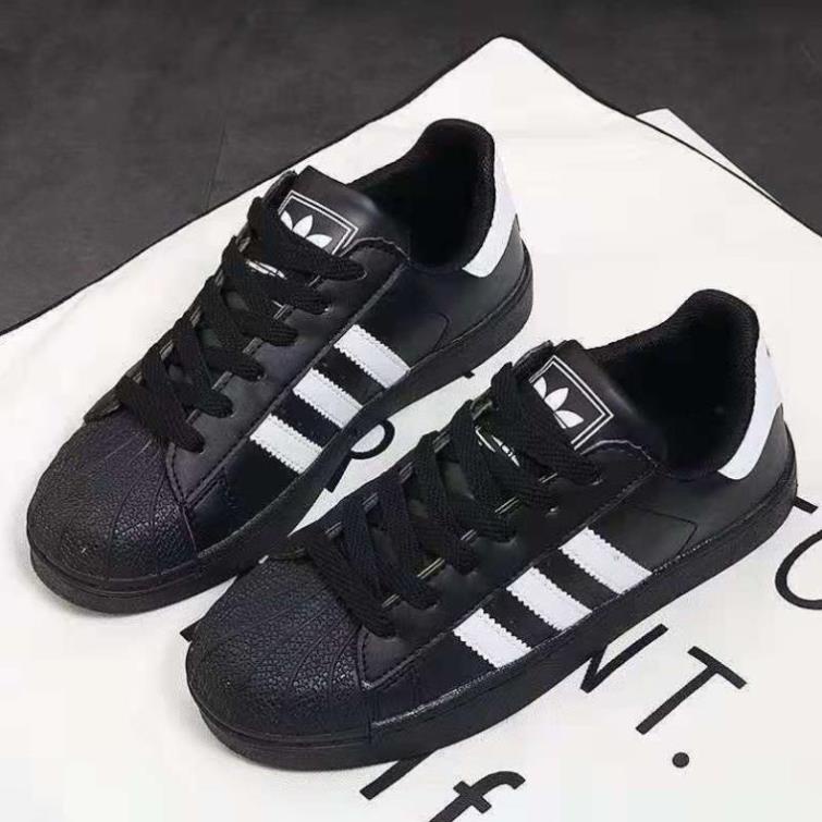 Hàng Có Sẵn! Giày Thể Thao Adidas Superstar Màu Trắng Đen Cho Nam Và Nữ * ` 🌻