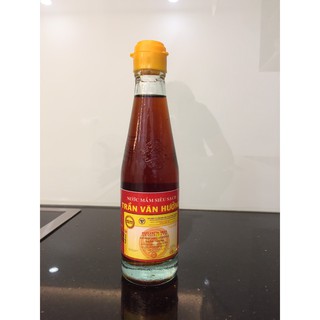 Nước mắm sạch Trần Văn Hưởng(chai 250ml)