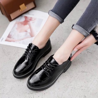 giày nữ hót hòn họt luôn ạ