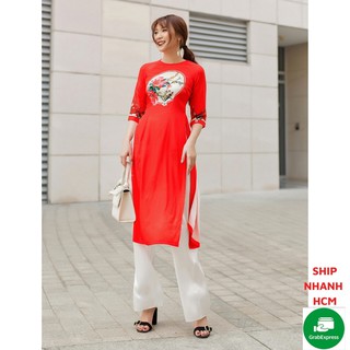 Áo Dài Cách Tân Nữ Đỏ Tết Cổ Tròn Tay Lỡ Vải Gấm In Hoạ Tiết Có Nhiều Size