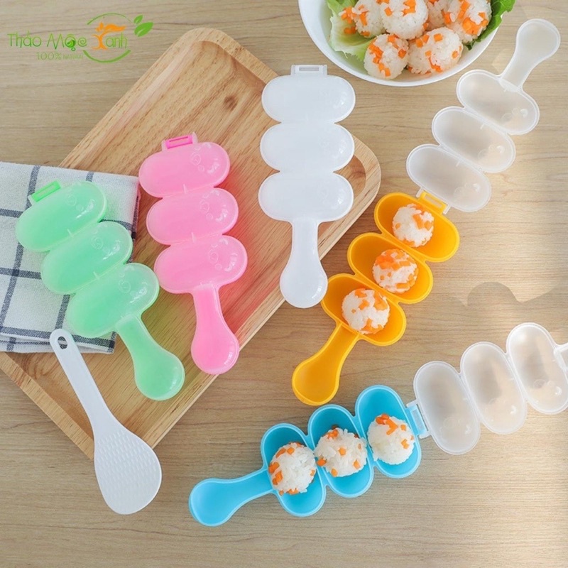 Dụng cụ lắc cơm cho bé
