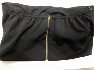 Áo cúp ngực dạng croptop