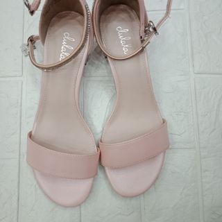 Dép sandal màu hường