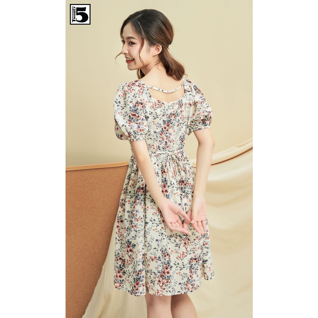Đầm nữ babydoll hoa nhí cổ vuông tay bồng dây thắt eo sau Twentyfive N2143