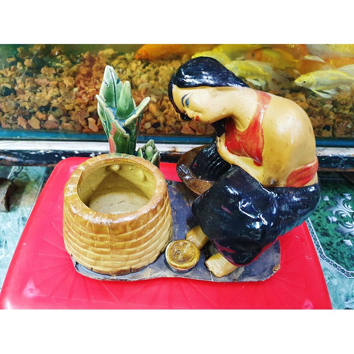 CÔ TẤM TRANG TRÍ HỒ CÁ NON BỘ 15X9X14CM