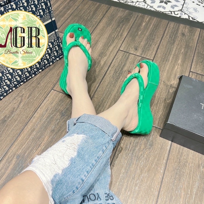 Dép xuồng kẹp dây ống sọc ca ro da mềm cao 7 cm