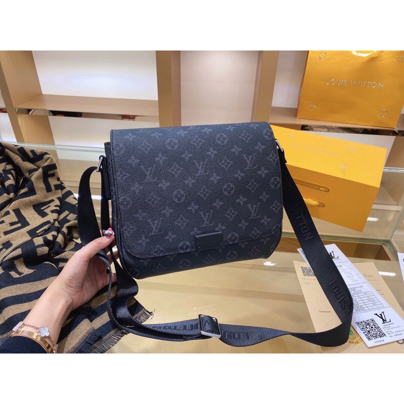 Cặp nam L.V siêu đẹp ,chất da dày dặn,size25, phom dáng chuẩn,hàng cực chất spsl | BigBuy360 - bigbuy360.vn