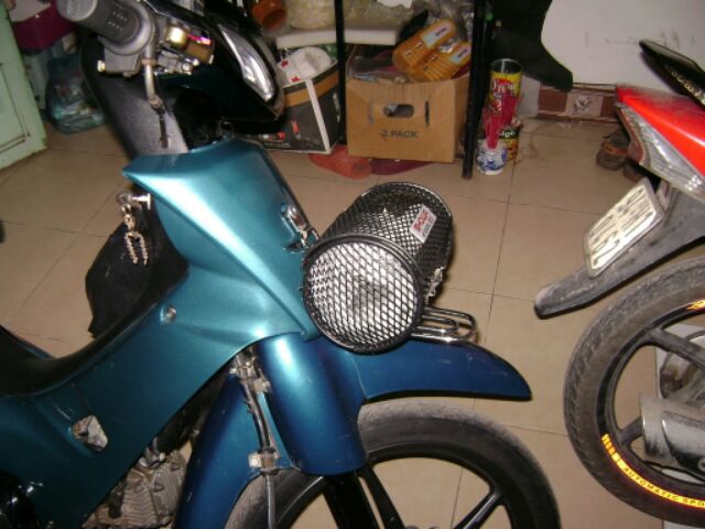 Rọ tròn đầu xe