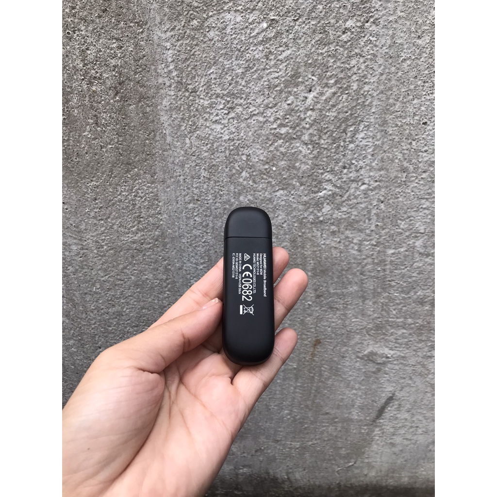 Usb Dcom 3G Huawei E3531 21,6Mb, Đổi IP - Đổi MAC Nhanh, Hỗ Trợ Đa Mạng (Trắng) Hàng mới 100%