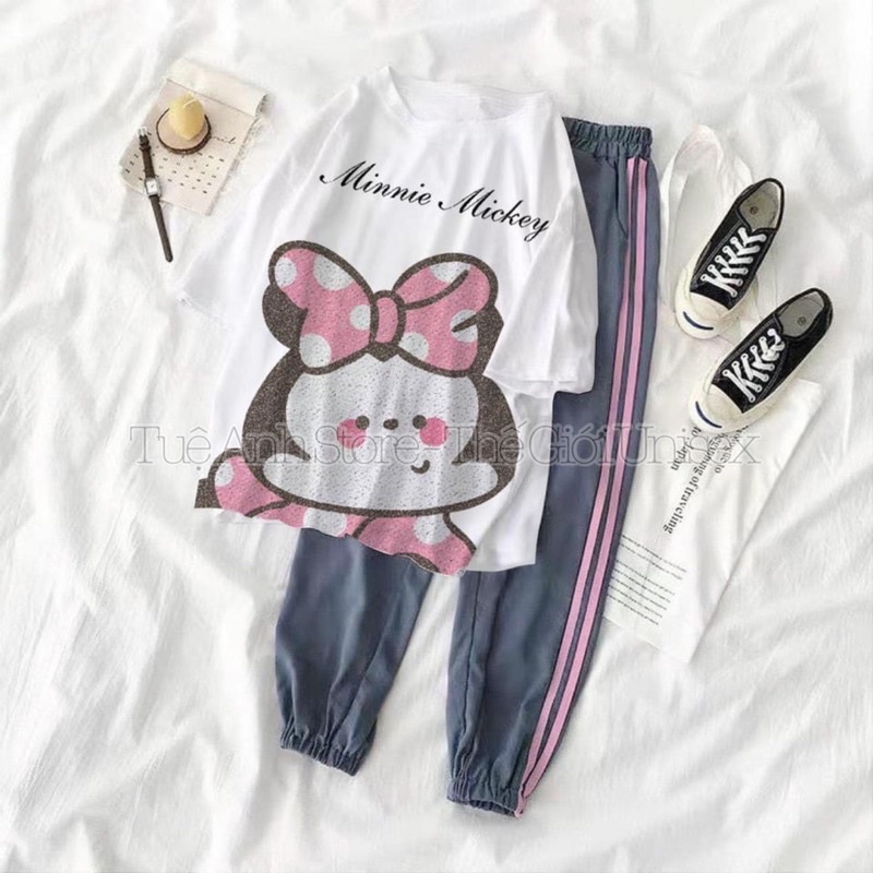 [MẪU MỚI] Set Nữ Bộ Dài Quần Joger Thể Thao 2 Sọc Ulzzang - Áo thun 3D hoạt hình phối quần dài da cá Freesize 38-65kg