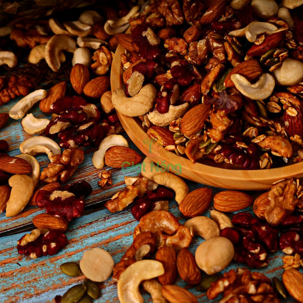 Granola siêu hạt 100% Hạt & Quả ngũ cốc dinh dưỡng eat clean hỗ trợ giảm cân hộp 500g từ Nông Sản Giọt Nắng