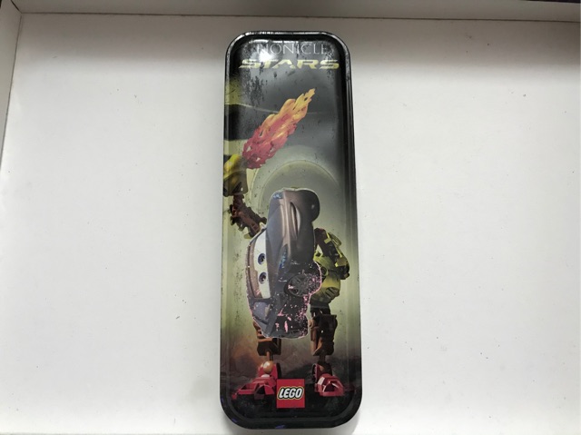 Hộp đựng bút Bionicle Star.