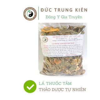 Lá tắm của người Dao Đỏ