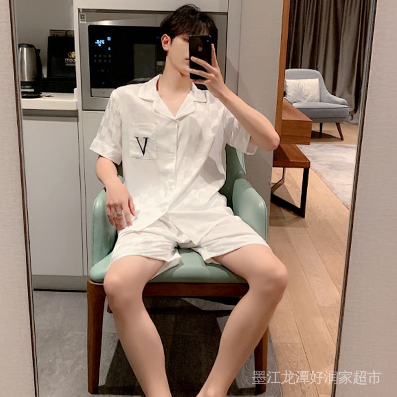 Bộ Đồ Ngủ Ngắn Tay Bằng Lụa Mát Size Lớn Dành Cho Nam
