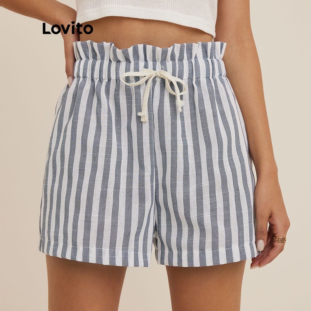 Quần short Lovito cạp nhún xòe họa tiết kẻ sọc L19D263 (Màu xanh dương)