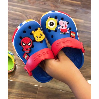 Dép croc tặng kèm 6 jb