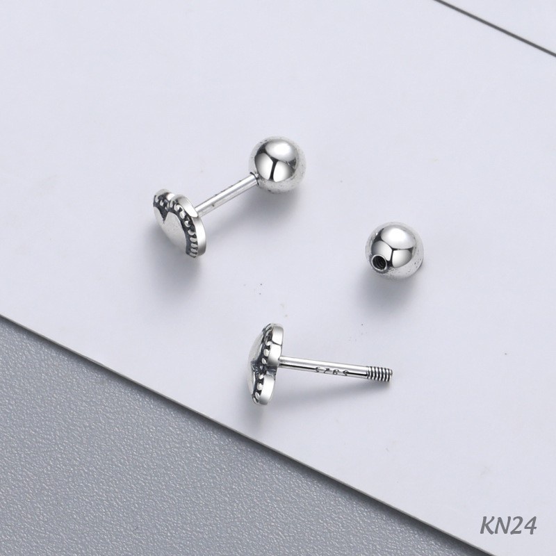 Khuyên tai nam nữ bạc mặt trái tim chốt bi tròn vặn Black Heart đơn giản, cá tính | HARMONY ACCESSORIES KN24