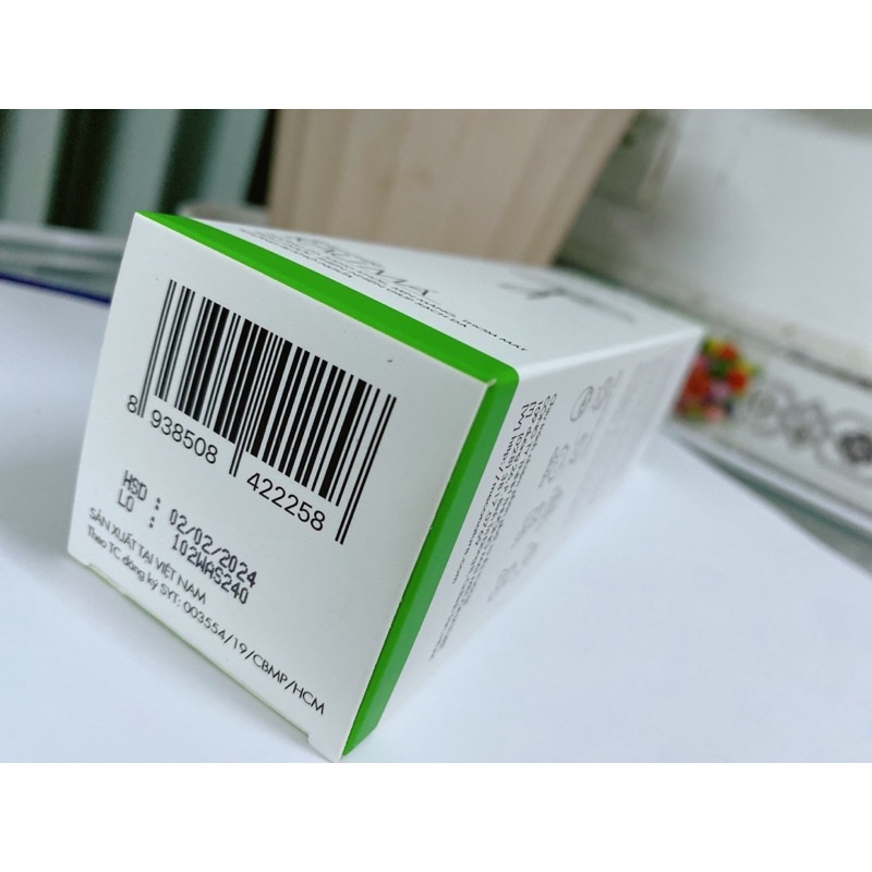 SỮA RỬA MẶT & TẮM TOÀN THÂN FLAVONCARE CENTELLA FACE AND BODY WASH 240ML