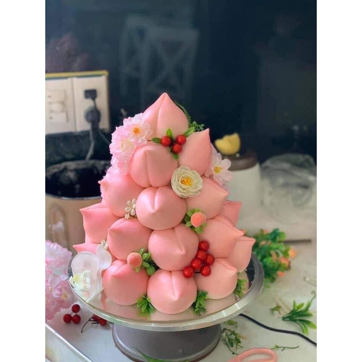 Tháp bánh bao đào tiên, bánh dâng lễ