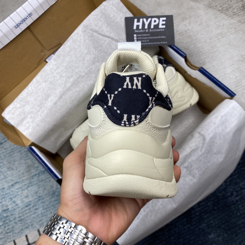 Giày sneaker MLB Chunky Mono Heel New York Yankees (Trắng chữ đen) - Hype Sneaker | Bản 1:1