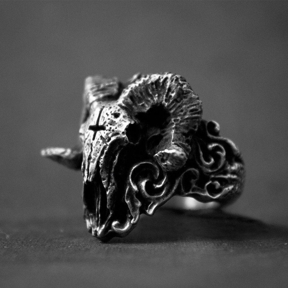 FUTURE Personality Domineering Goat Classic Skull Ring Party Accessories Jewelry Gift Retro Alloy Punk