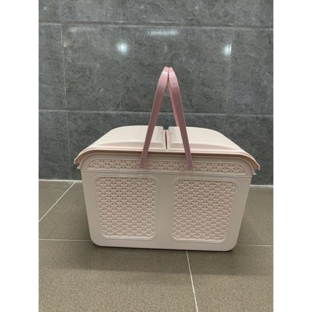 Làn giỏ nhựa đựng đồ đi sinh có nắp và quai xách nhựa VN tiện dụng(màu ngẫu nhiên)